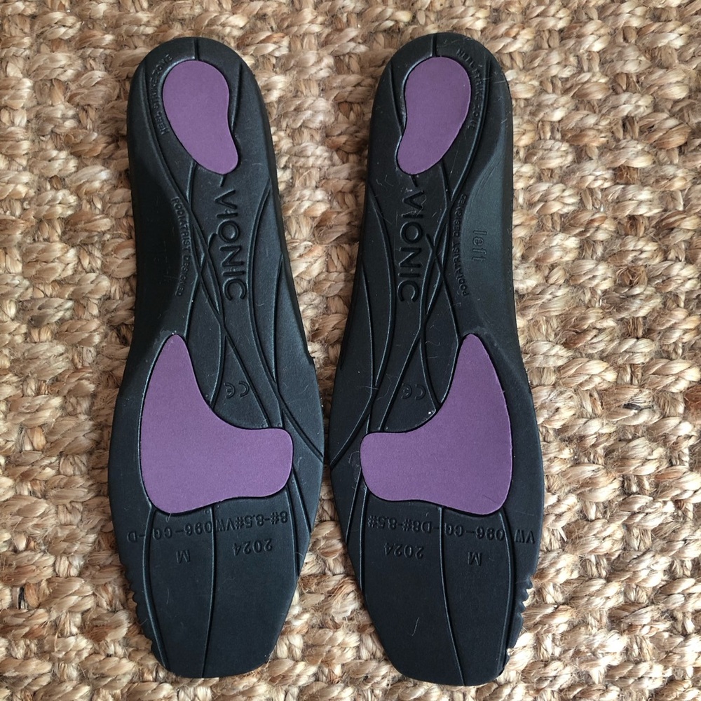 New: Vionic Orinda Flat in Putty Leather. Size 39 Narrow - Picture 11 of 16
